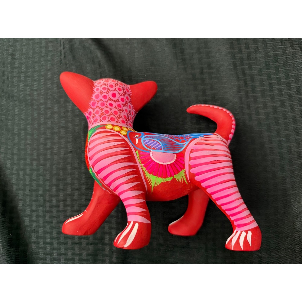 Mexican Folk Art Chihuahua Figurine Hand Painted Ceramic Talavera Style 8" Dog - Picture 4 of 8